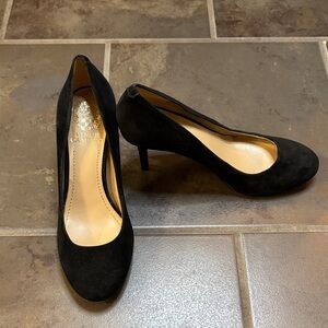 Vince Camuto Women’s Chic Black Suede Pumps Classic Stiletto Shoe Size 6.5
